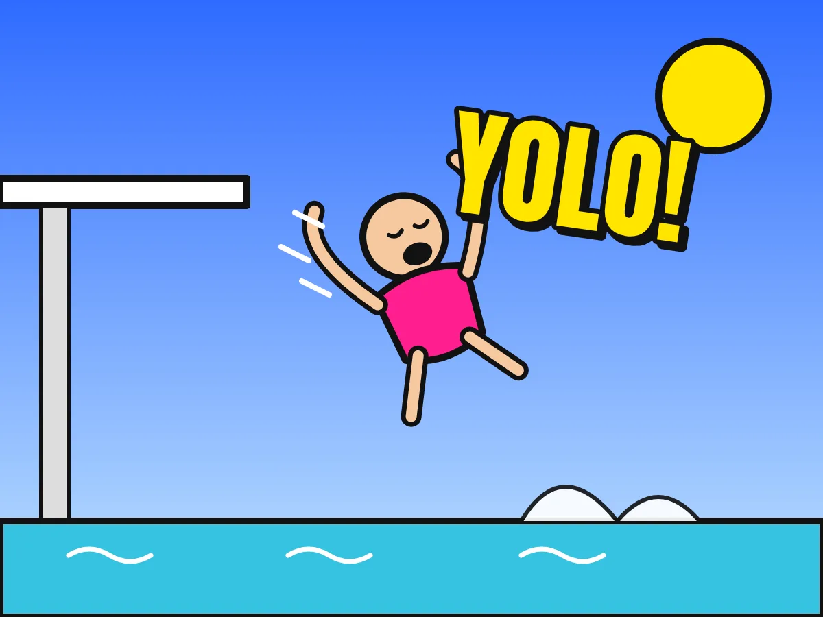 Postava skáče bombu z můstku do bazénu, nápis YOLO!